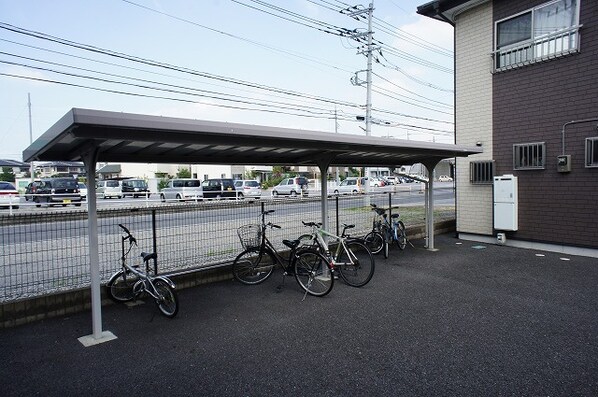 宇都宮駅 バス26分  平松神社前下車：停歩6分 1-2階の物件外観写真